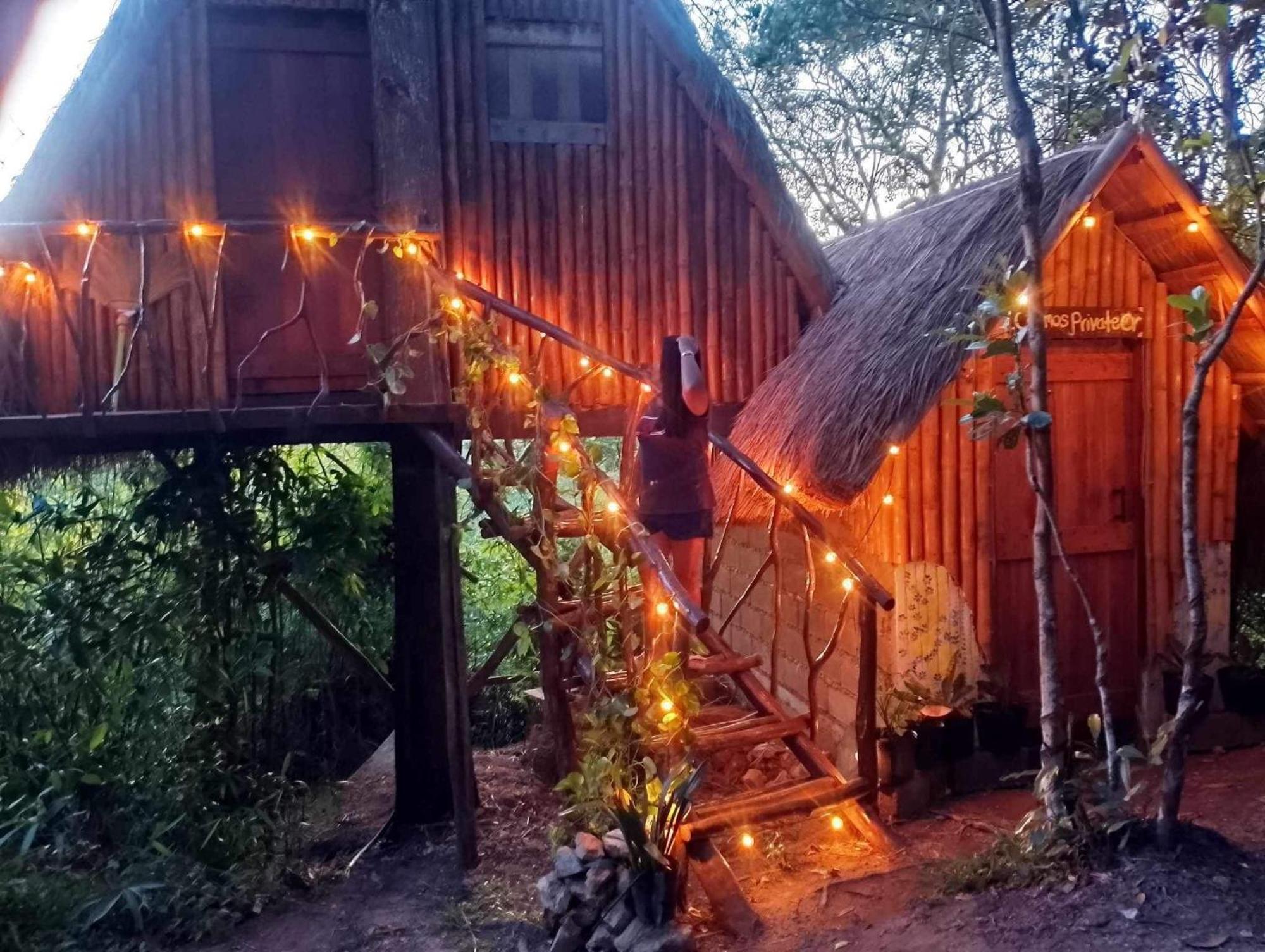 Sanctuaria Treehouses 부수안가 외부 사진